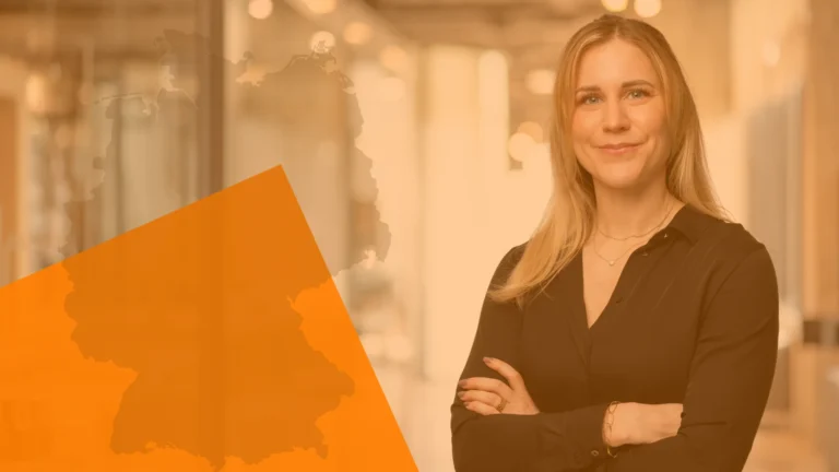 Portrait Deutschlandkarte und Nina Schmidt